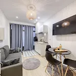 Apartment Parisien Proche Tour Eiffel - 3 Min Metro