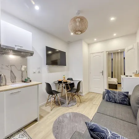 Apartamento Parisien Proche Tour Eiffel - 3 Min Métro París